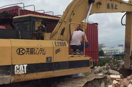 91免费成人污视频廠：卡特E200B回轉無力故障